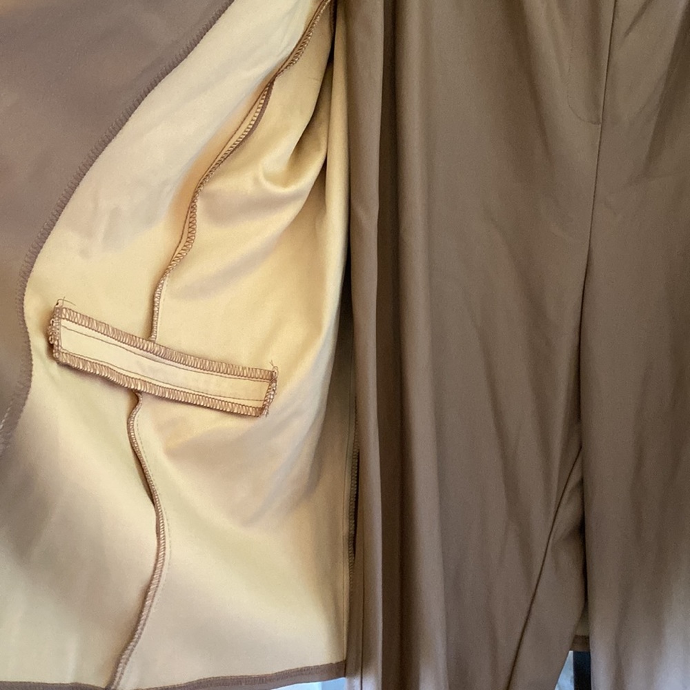 ASOS DESIGN SET jersey leather-look sweatpants and jacket in tan US 10 - Picture 9 of 11